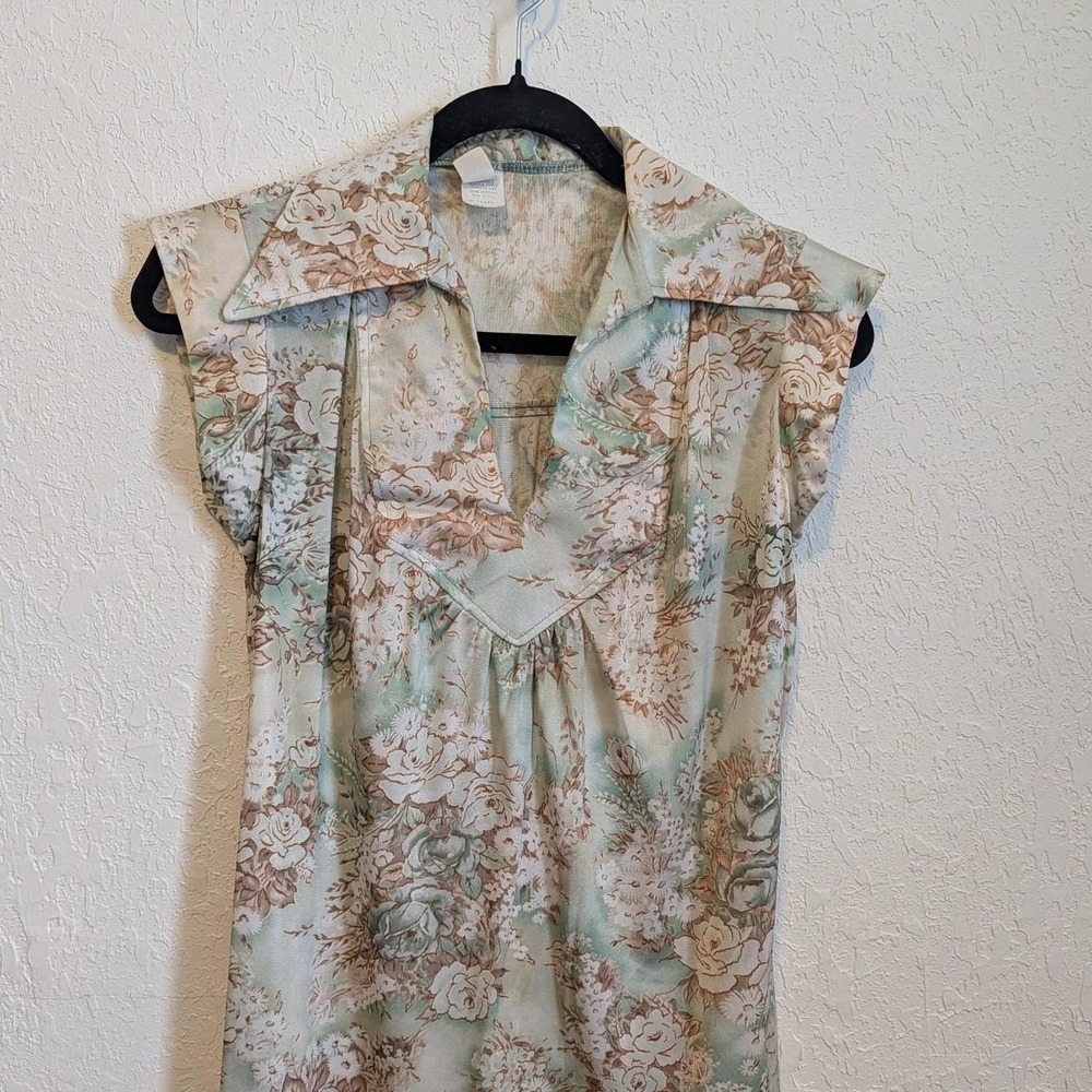Womens Vintage Blue Floral Wide Collar Top Medium Excellent 50s 60s ILGWU USA